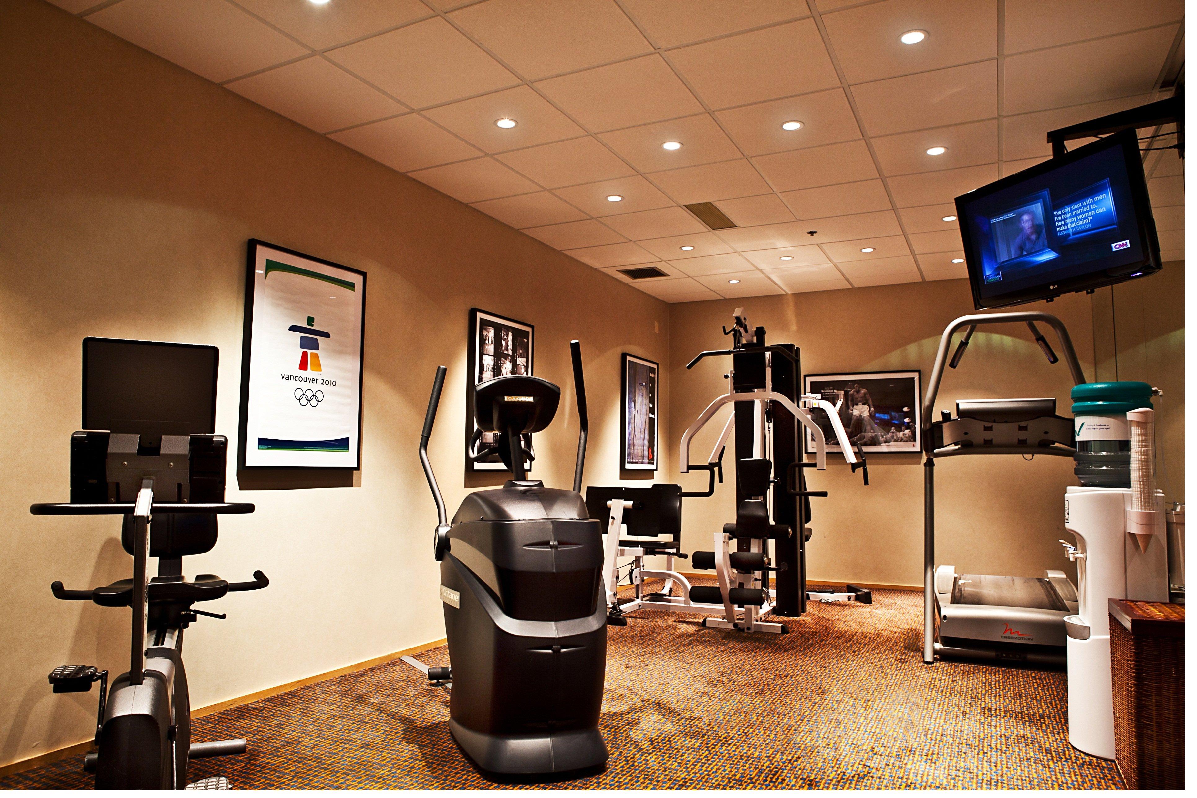 Holiday Inn Express & Suites Langley By Ihg Екстер'єр фото
