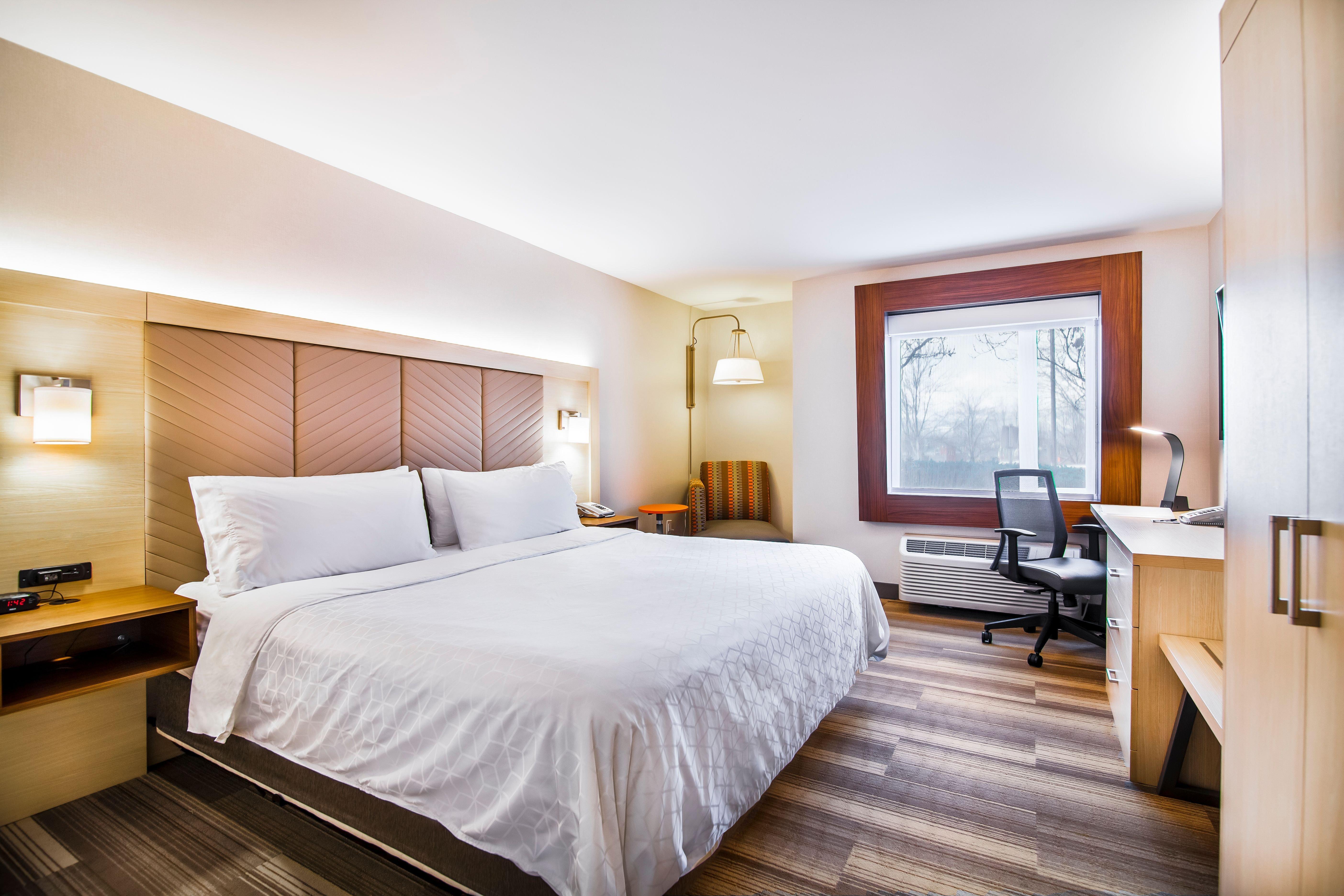 Holiday Inn Express & Suites Langley By Ihg Екстер'єр фото