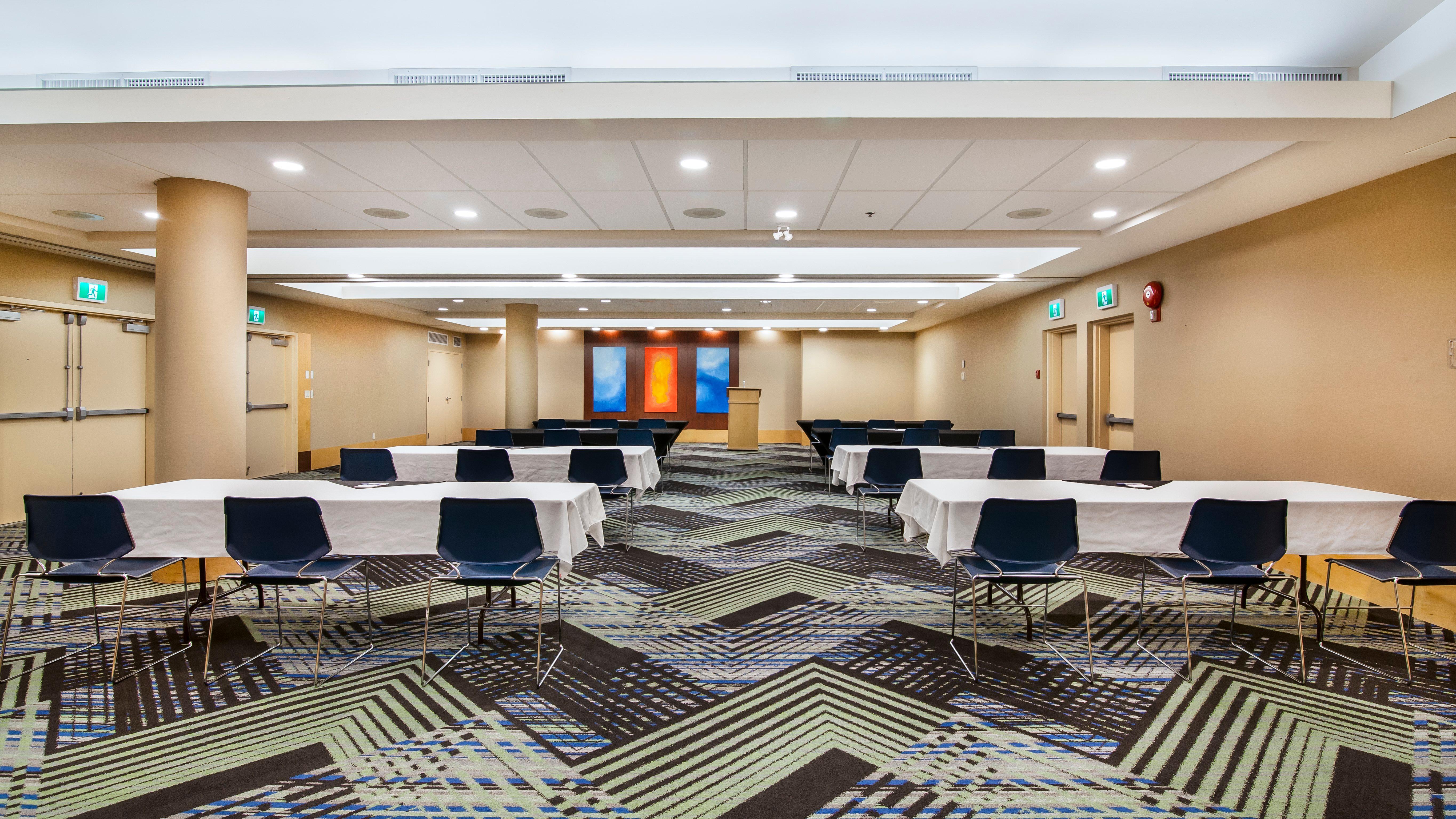 Holiday Inn Express & Suites Langley By Ihg Екстер'єр фото